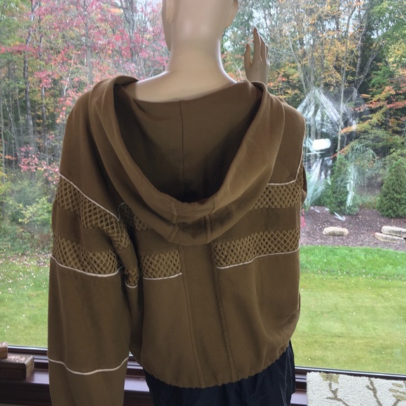 Free People - Picture 11 of 15